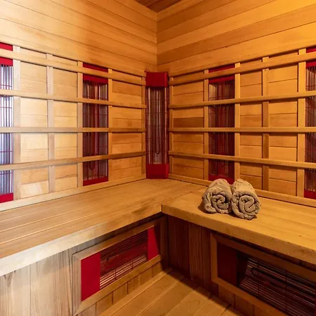 Bed & Breakfast Yurtlife *